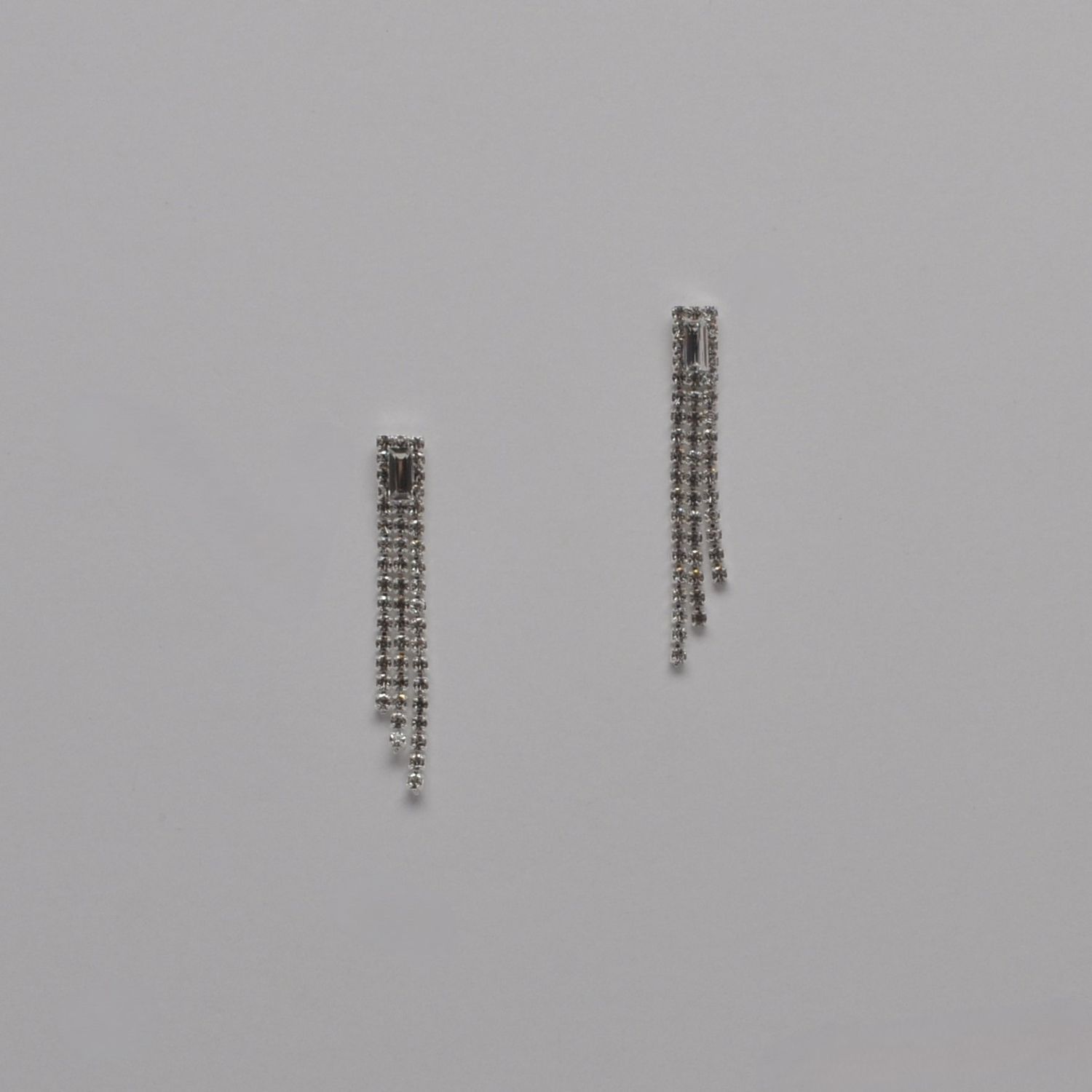 EN6979E1S CLR/S CNTR BAGUET TASSL EAR