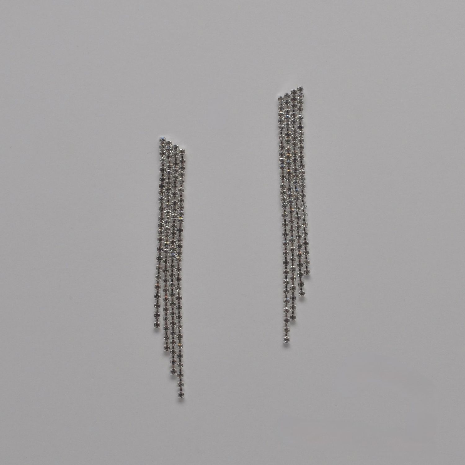 EN6977E1S CLR/S SML STNS 4 LINE TASSL EAR