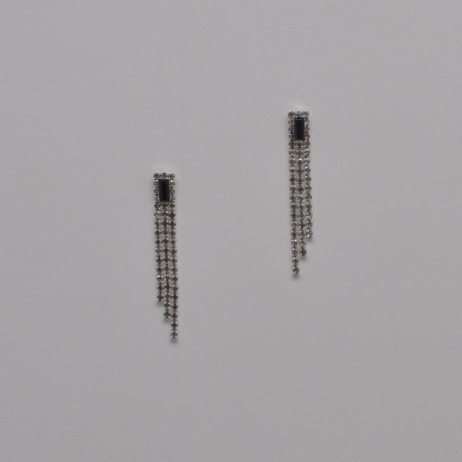 EN6979E2S JET/S CNTR BAGUET TASSL EAR