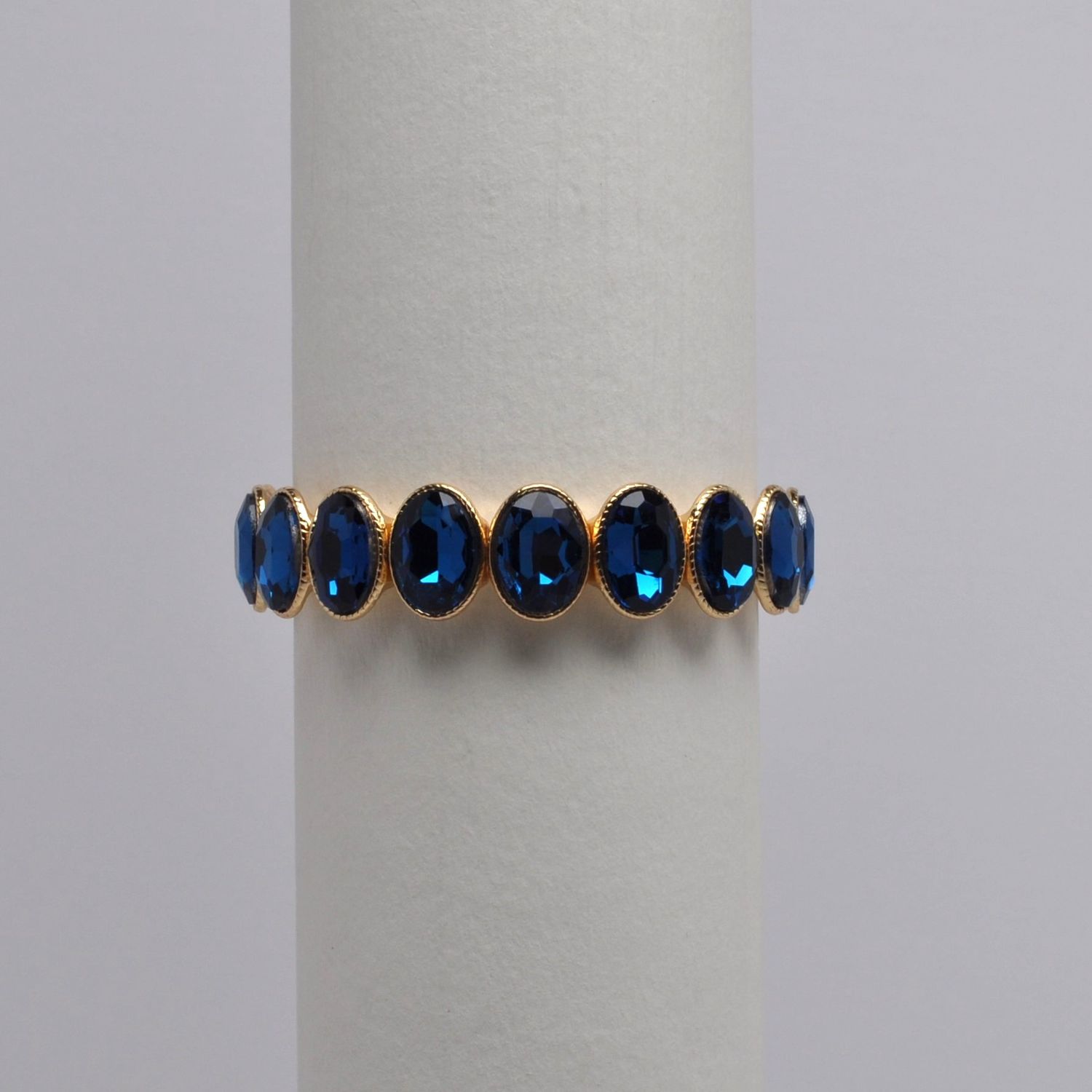 QQ2540B25G  DK TEAL /G  OVAL STN STT BRCLT