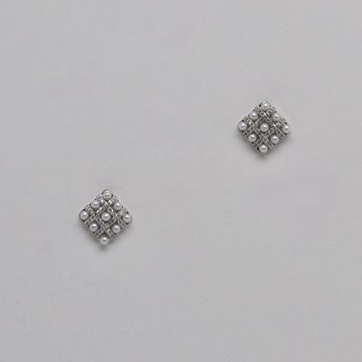 LB326447E40S PRL/S SQU PRL &amp; CRY STUD ER