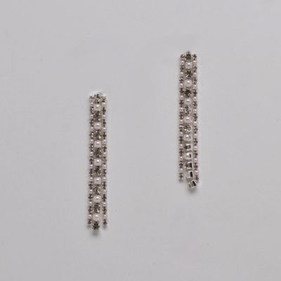 J28042E39S1 PRL/S 3 LINE PRL/CRY DNGLS EAR