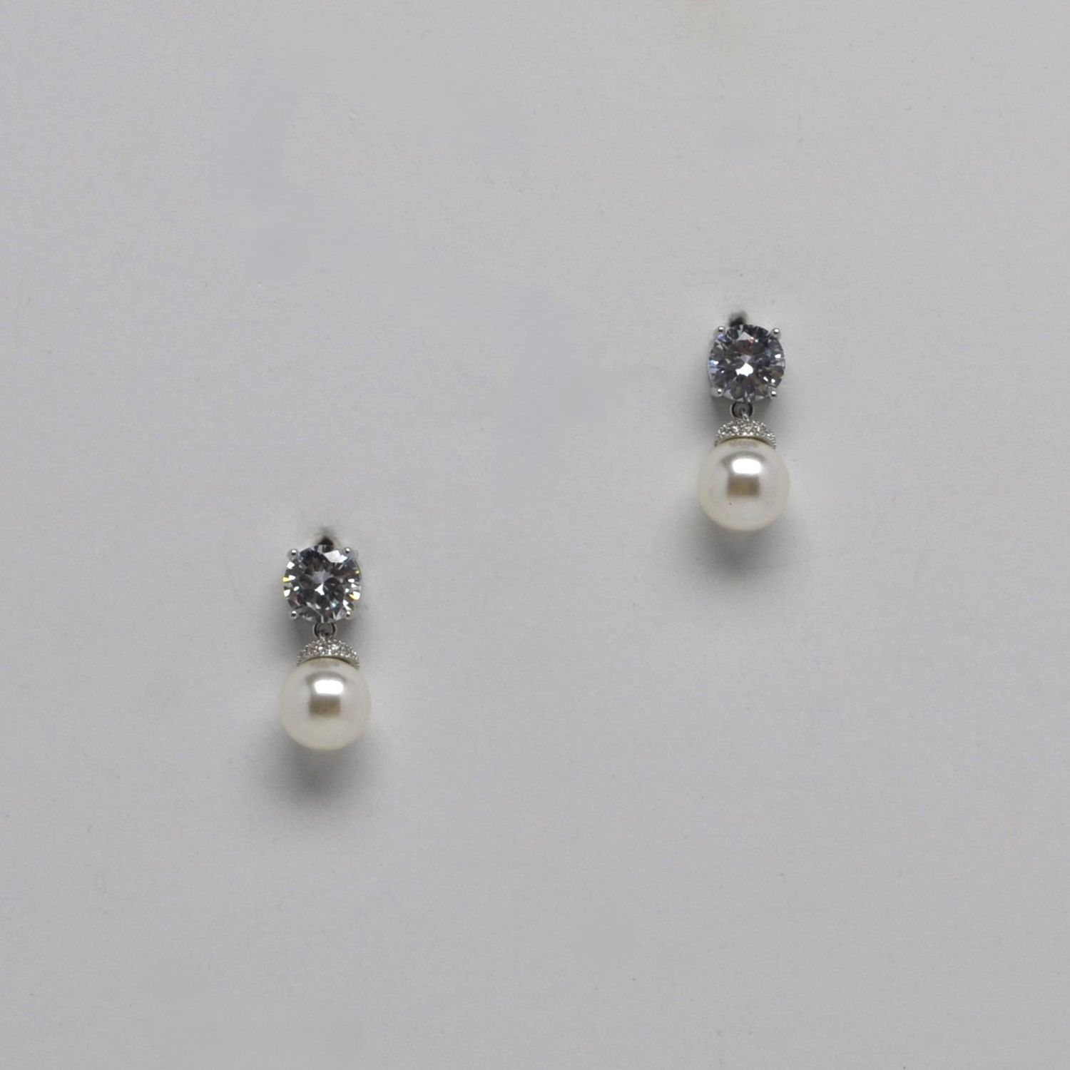 HJ4676E40S1 CZ/PR/S RND CRY PRL DRP DNG ER