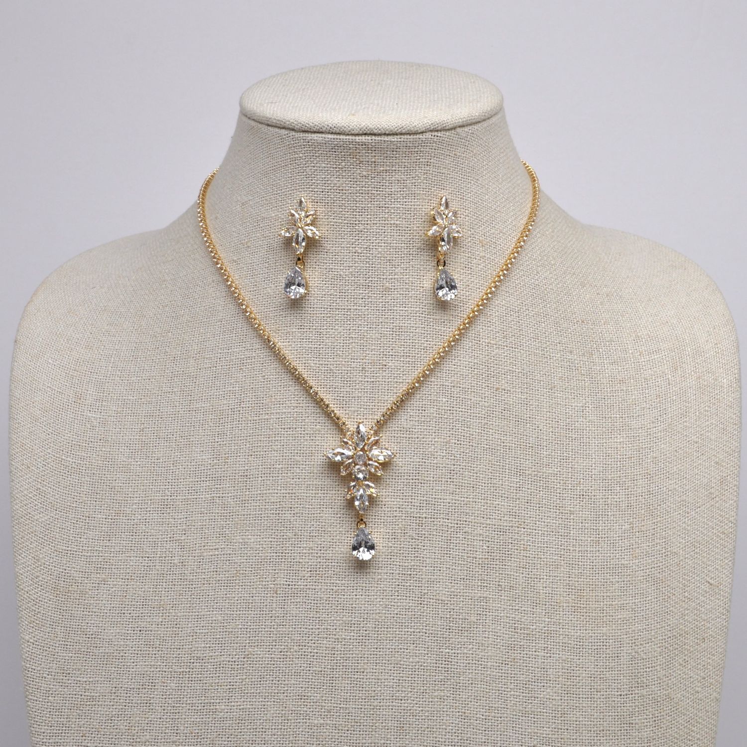 EN20384S1G CZ/G FLWR TOP / TRDP BTM  NK SET
