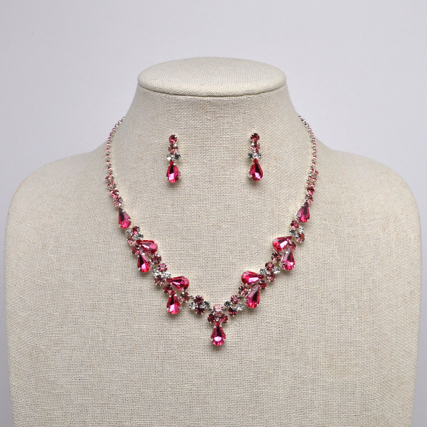 J15482S27S FU/S MULTI STONE CLUSTER NECKL