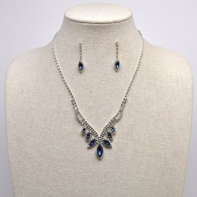 J16777S8S1 MON/S MRQUS STNS NECK SET