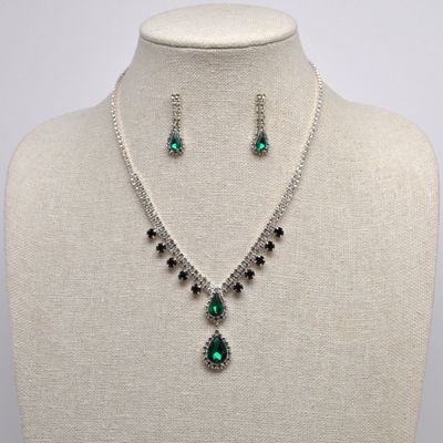 J49979S18S1 EM/S V-SHP DBL TRDRP NECK SET