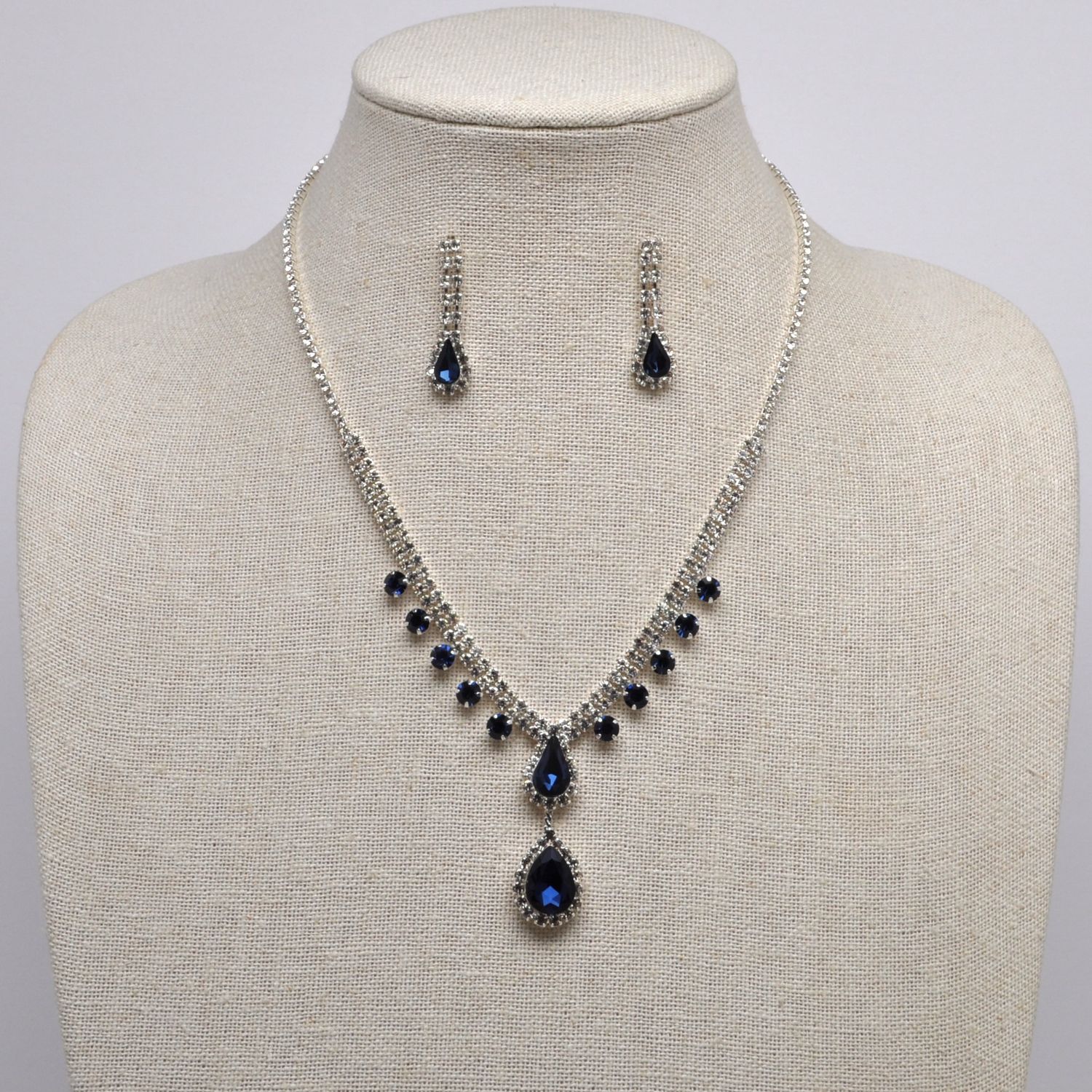 J49979S8S1 MON/S V-SHP DBL TRDRP NECK SET