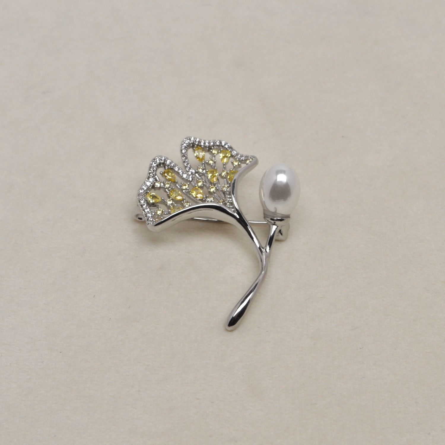 LB0034P1S CZ/PRL/S FANCY LEAF PIN