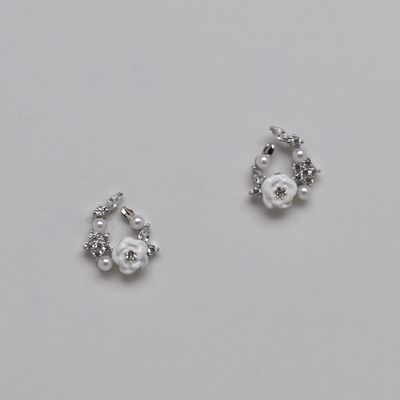 LB326444E39S PRL/S SML FLWR STUD ER