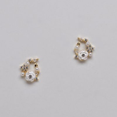 LB326444E40G PRL/G SML FLWR STUD ER