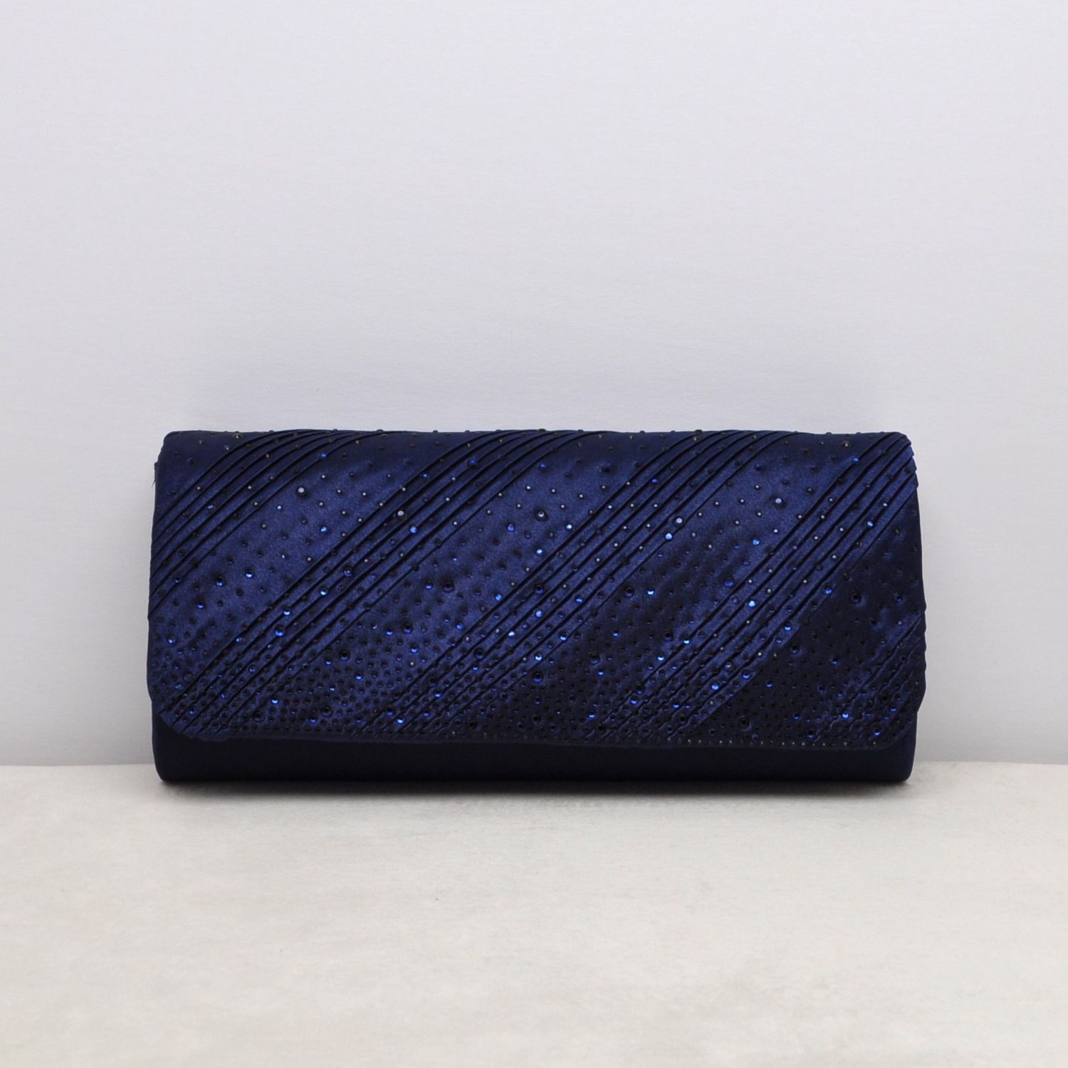 CJ11677C8S NAVY DIAGNL SM CRY PURSE