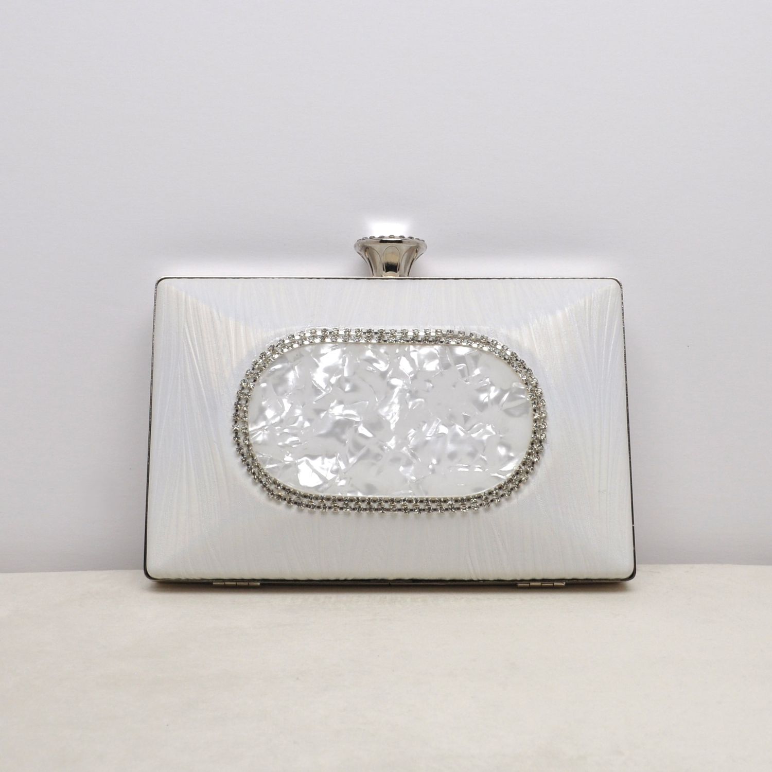CN01735C1S WHITE/S RCTNG PRLSCNT INLY PUR