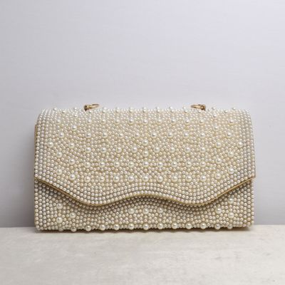 HF0177CGOLD PEARL W/SCALLOP BTM PURS