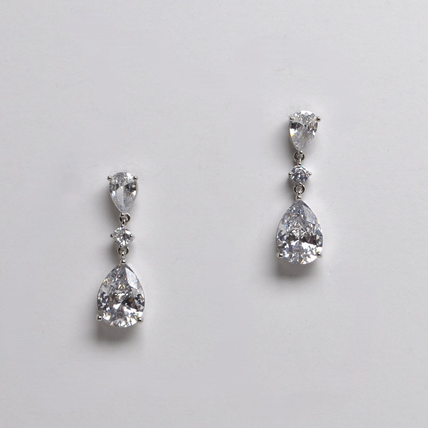 LD4602E1S CZ/S DBL TDRP DNG EAR