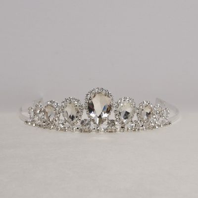 AL0048T1S CLR/S PEAR SHAPE CRYSTLS TIARA