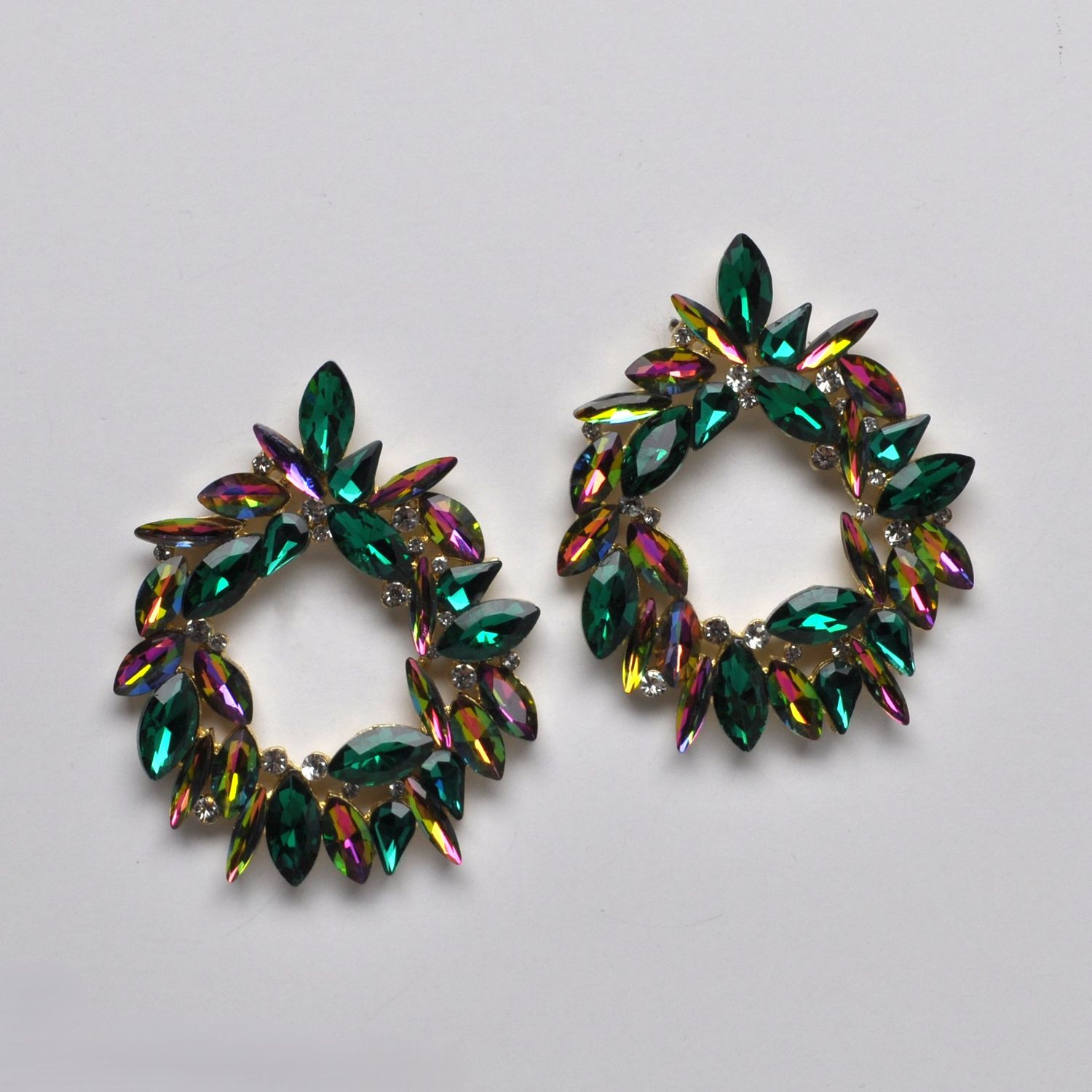 SI2435E66G MULTI/G WREATH-LK EAR