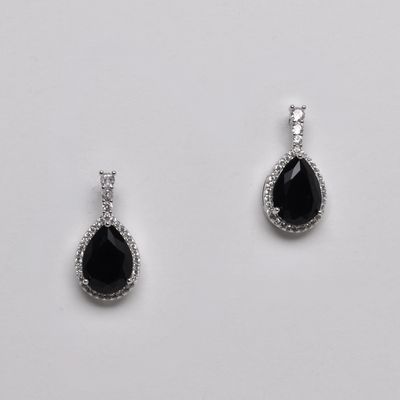 YJ2595E2S CZ/JET/S FRMD TDRP DNG EAR