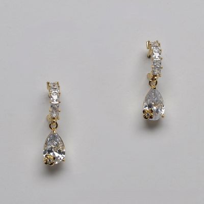 YJ2562E1G CZ/G TRDP DNGL ON HUGGIE EAR