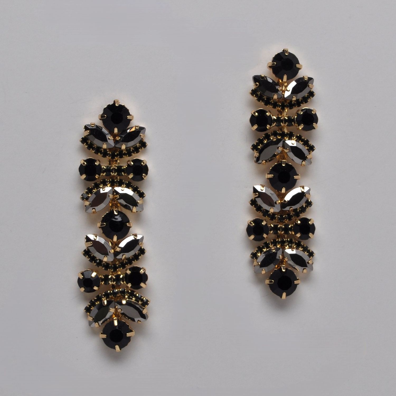 CC0015E2G6 JET/G/HEM  CSDNG FLWR-SHPS EAR