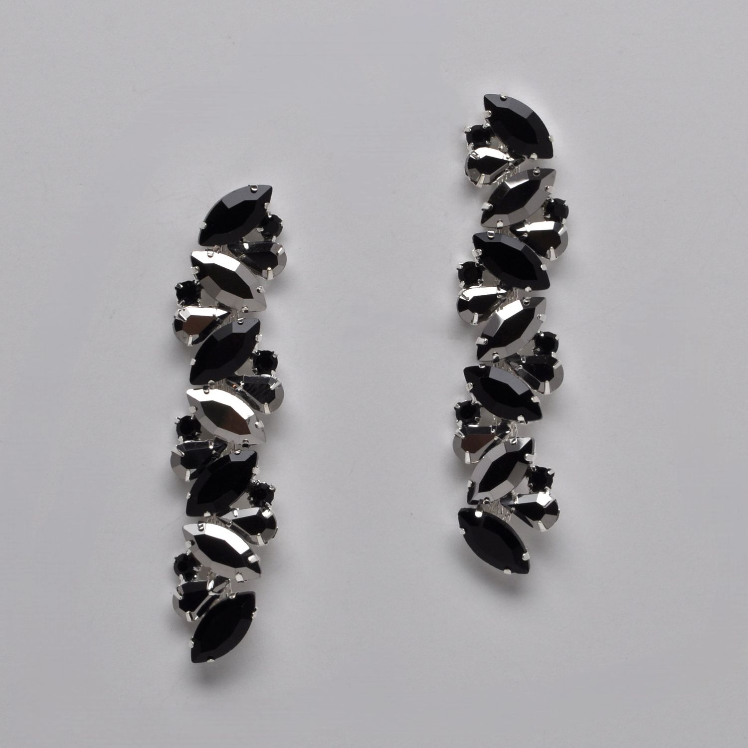 CC0017E2S6 JET/S/HEM CSDNG MRQU STNS EAR