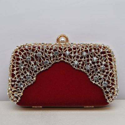 HF0130CRED RED CRY WEB PEARL TOP RCT PUR