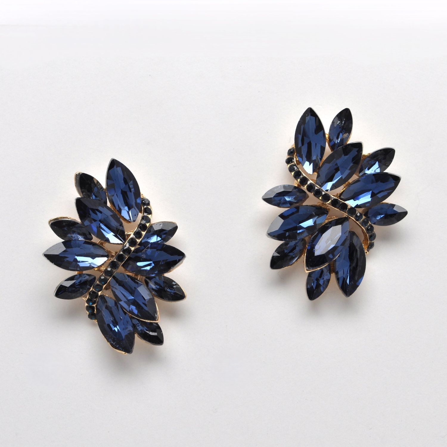 CJ0053E8G MON/G CLIP BIG LEAVES SHP EAR