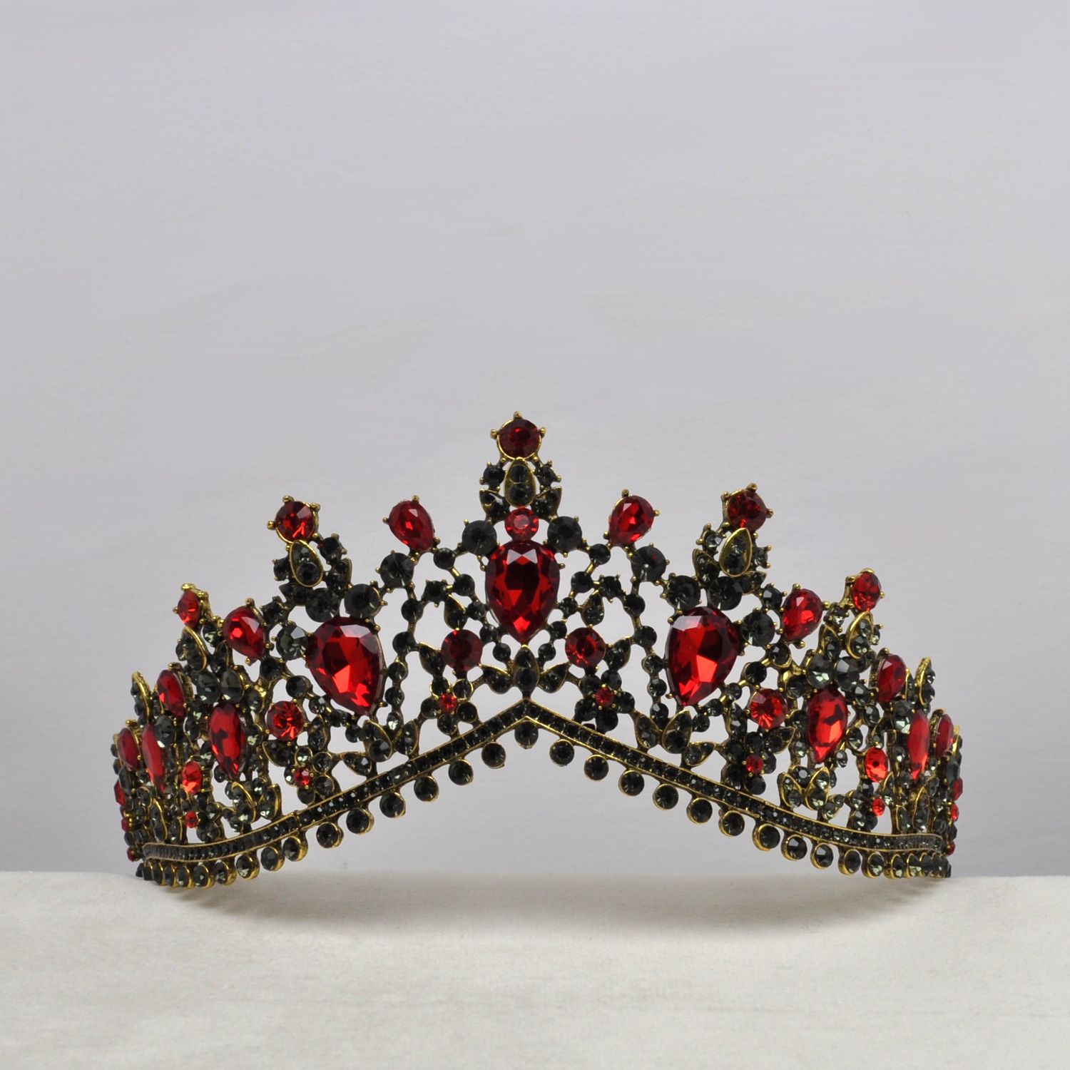 HJ046T9G SIAM/G TDRP BAROQUE TIARA