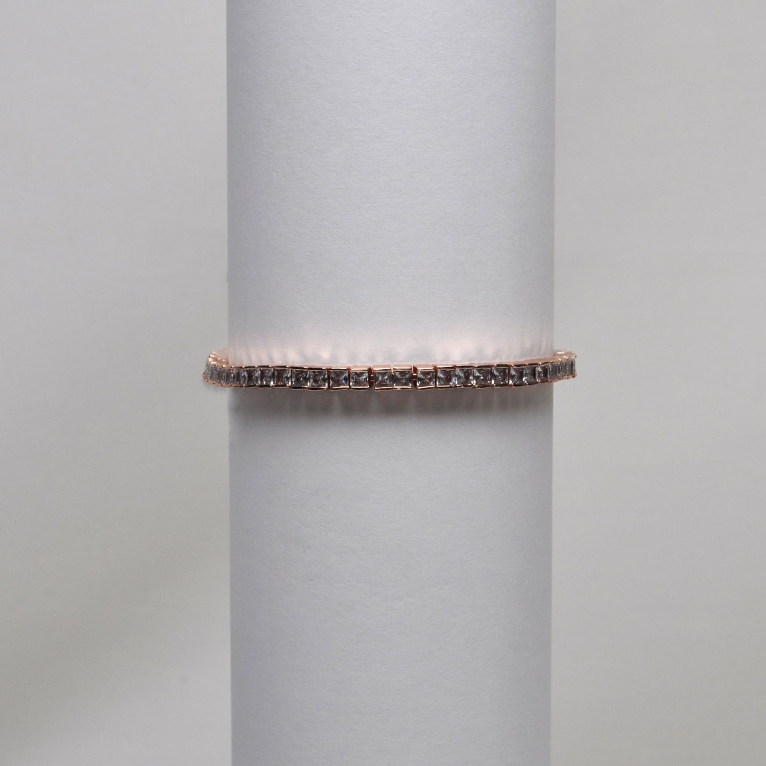 CN014202B1RG CZ/RG PRINCESS STN 1 ROW BRACE