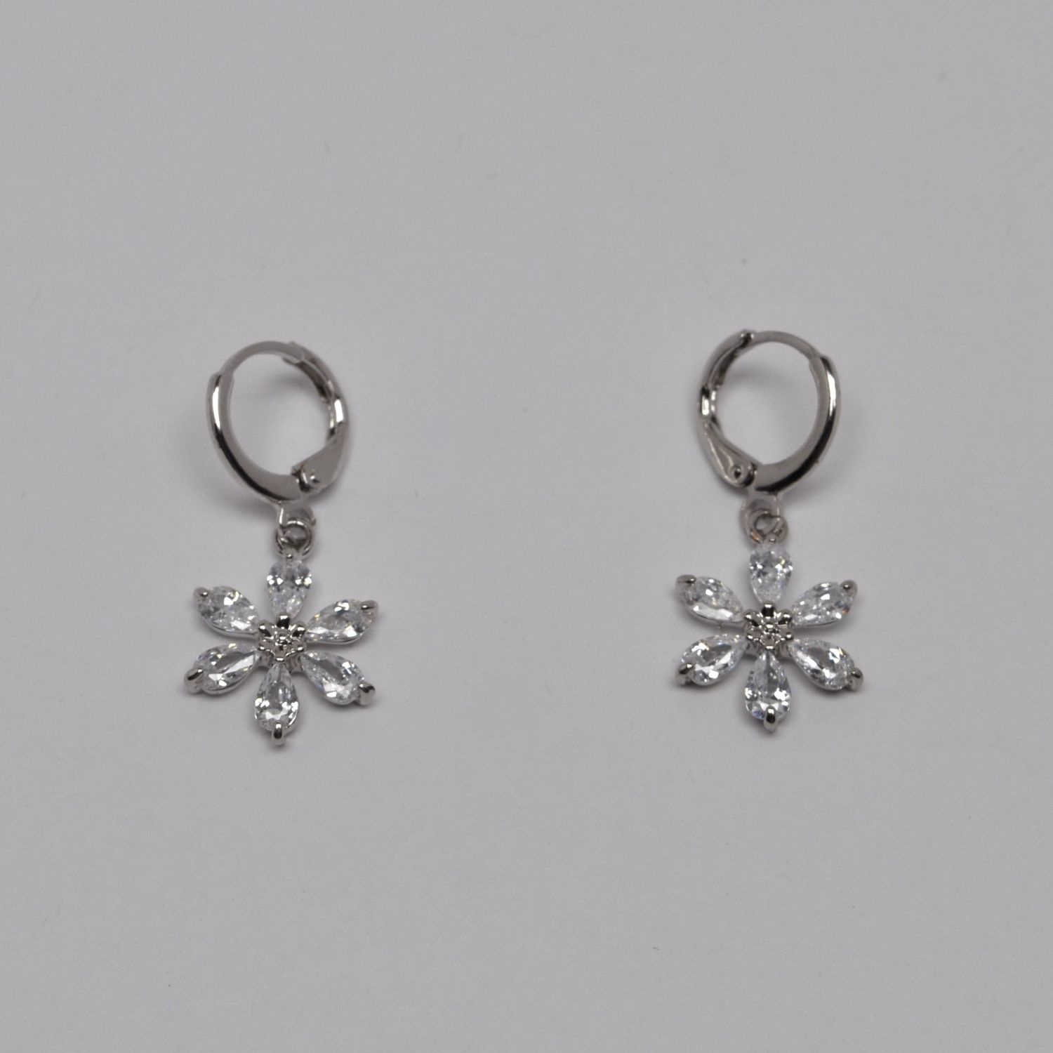 CN004012E1S CZ FLOWER DANGLE POST
