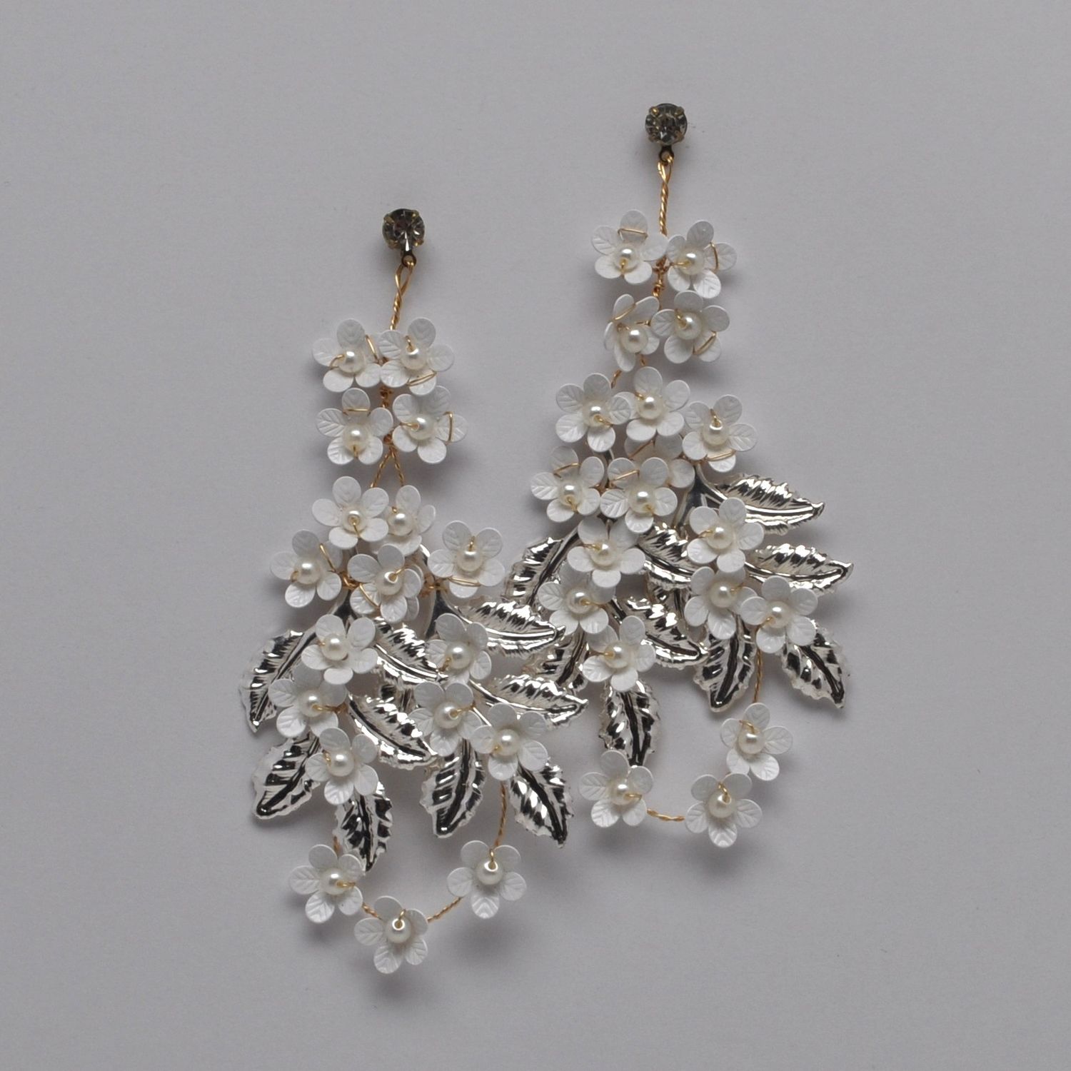 HJ4292E39G PRL/G FLWR STATMNT EAR