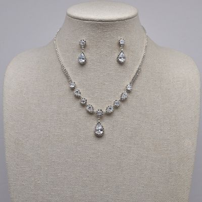 J18482S1S CZ/S FLWR TDRP SET