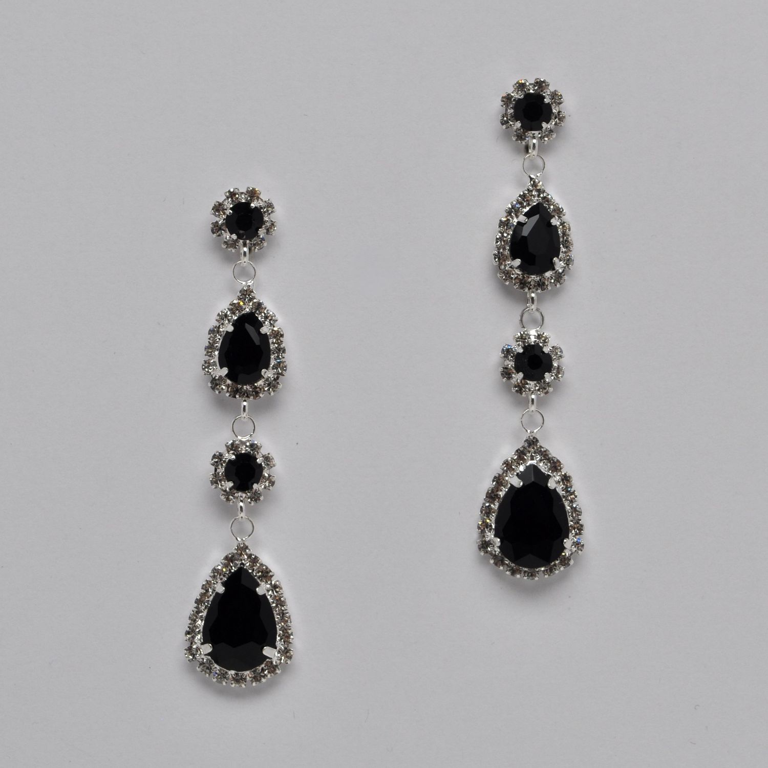 J28385E2S JET/S LNKD RND &amp; TRDP STNS EAR