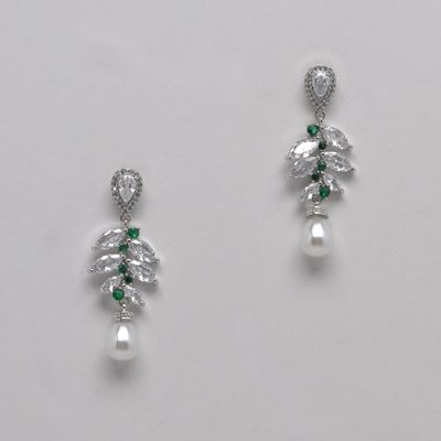 YJ2564E39S18 CZ/PRL/EM/S MRQ LVS PRL DNG ER