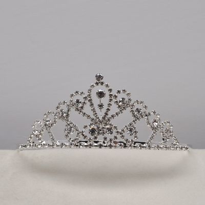 AL1175T1S CLR/S ROUND CRYSTL SWRLY TIARA