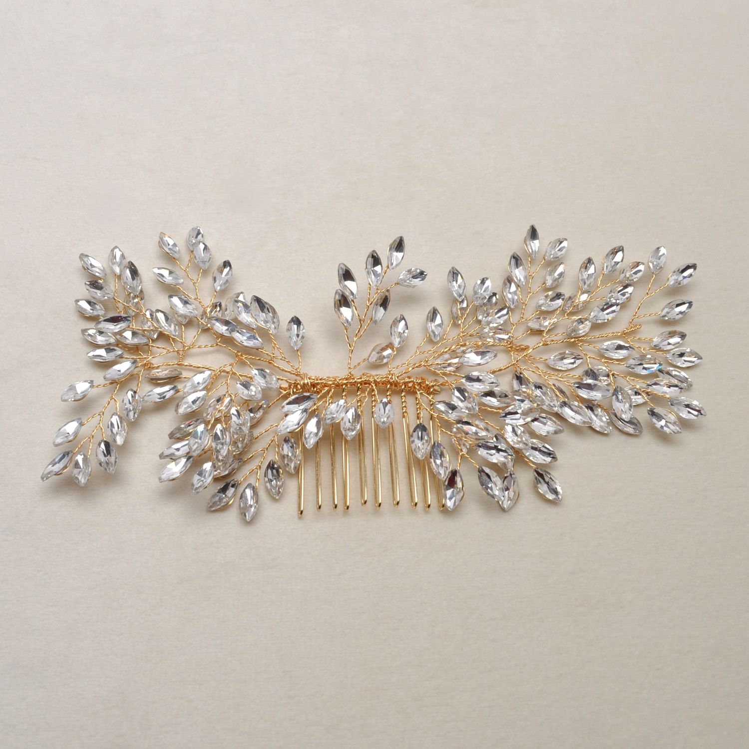 CN015607H1G RHSTN FLOWER BRANCH COMB