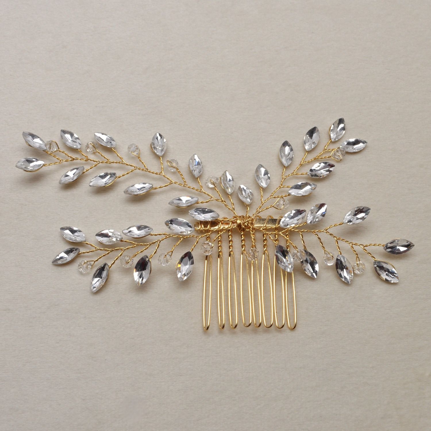 CN015603H1G CRYSTAL HAIR COMB