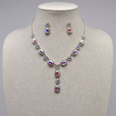 J17044S3S AB/S OVAL / RND CRY NECK SET