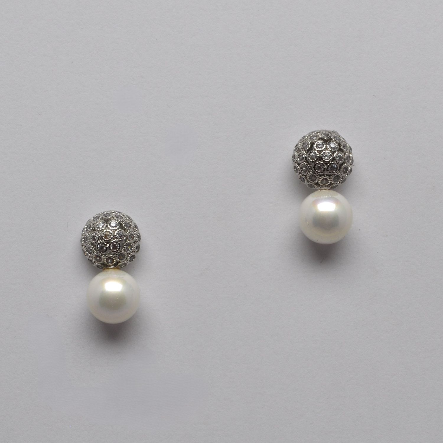LD4076E39S1 CZ/PRL BALL PEARL STUD EARR
