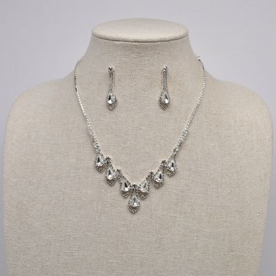 CJ12131S1S CRY/S TRDRP STNS NECK SET