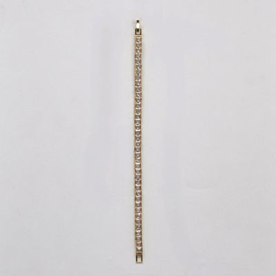 CN01447B1G CZ/G ONE ROW SQUARE SHP BCLT