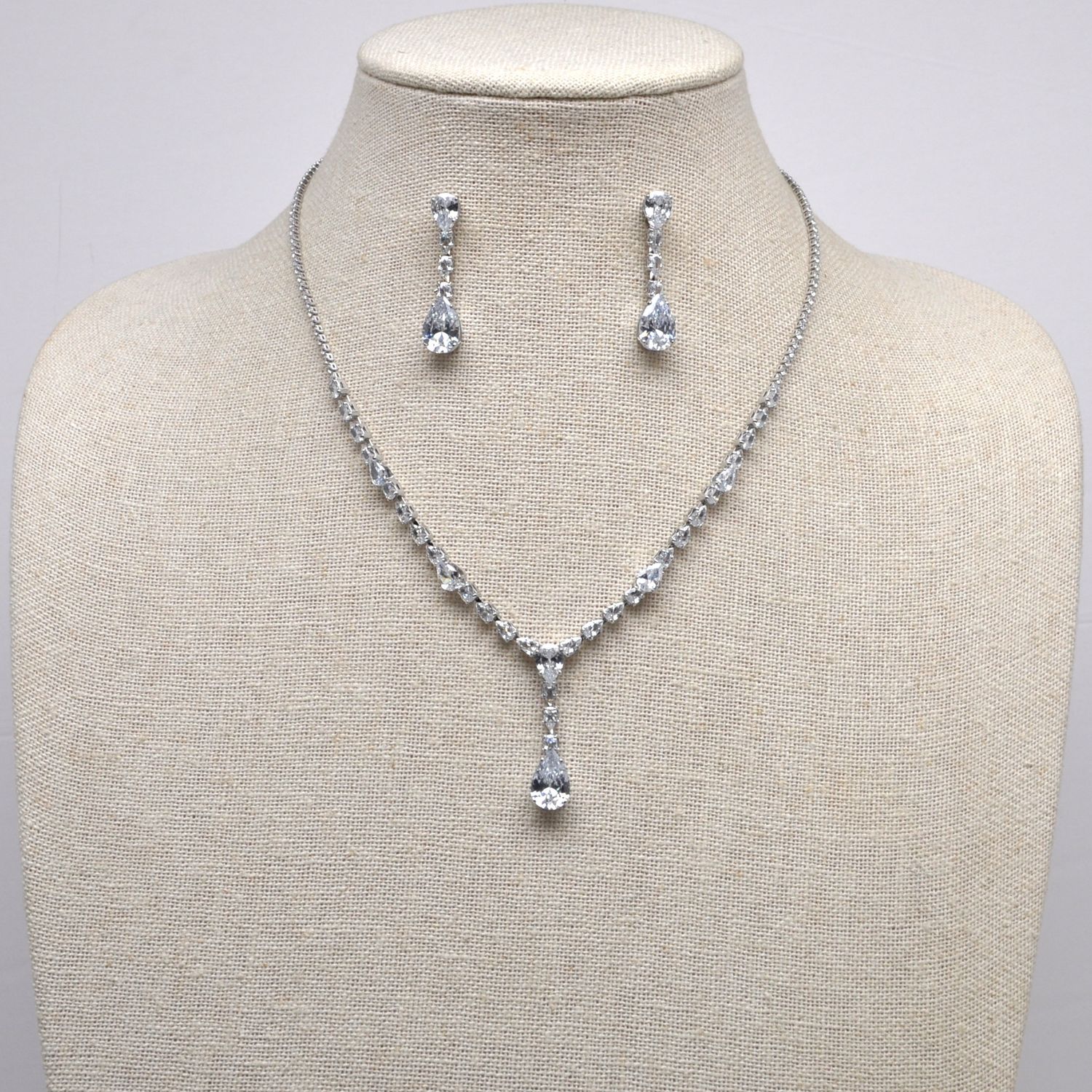 CN01216S1S CZ/S TRDP Y NECK SET