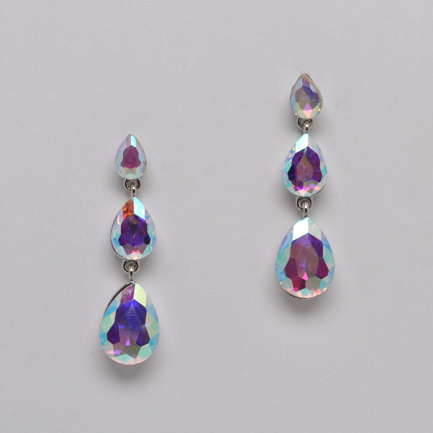 SI2250E3S AB/S 3 LNKD PEAR SHP STNS EAR