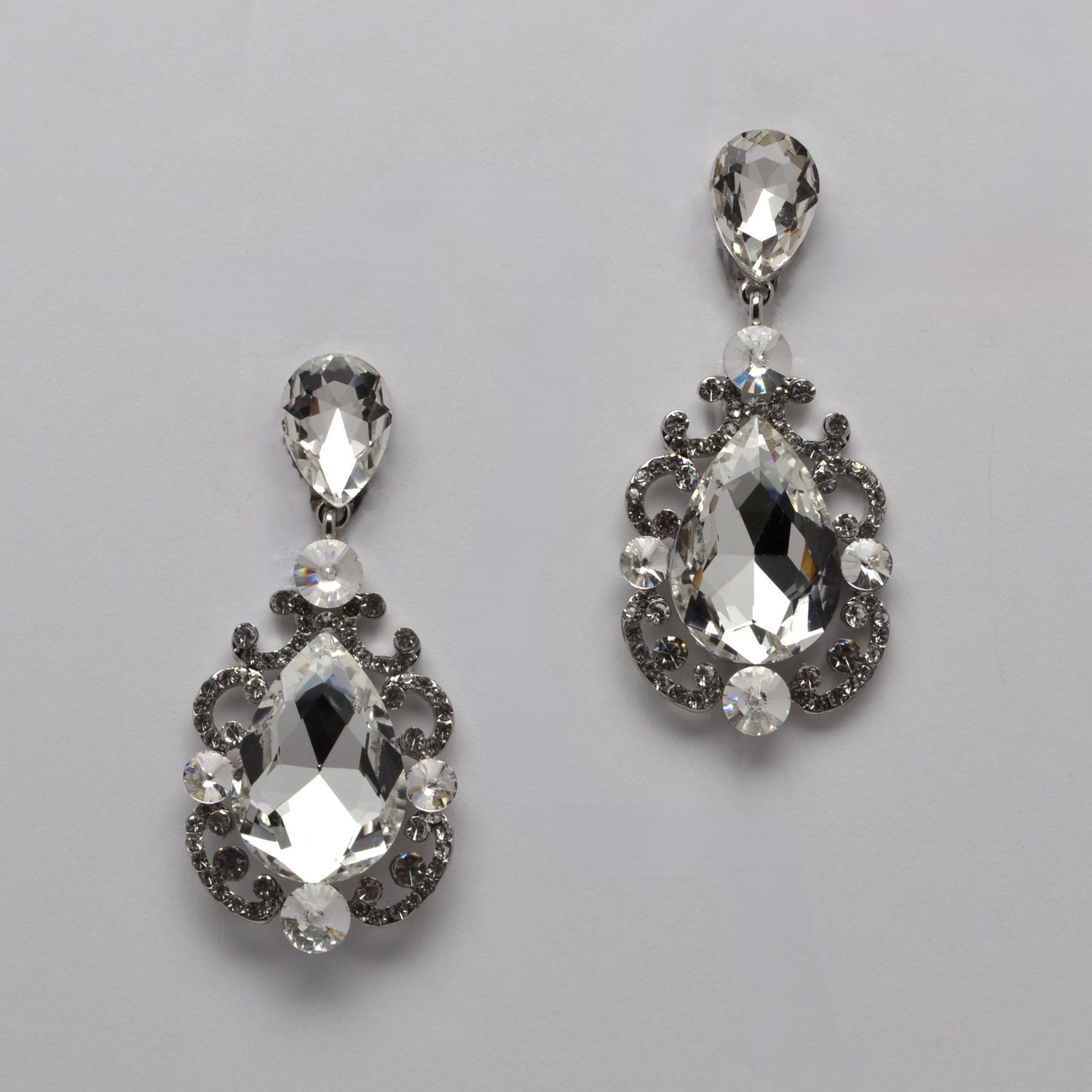 CJ0175E1S CLR/S FRAMED TRDRPS CLIP EAR