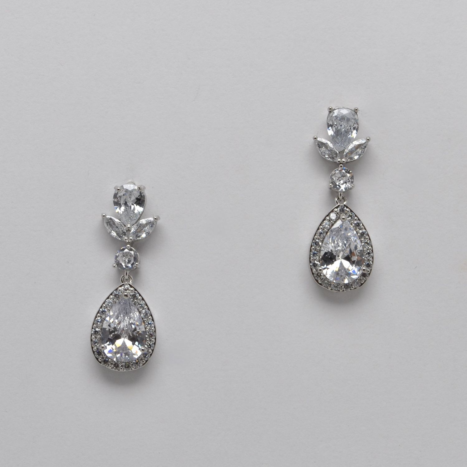 HJ4663E1S CZ/S LNKD FLWR TOP TRDROP ER