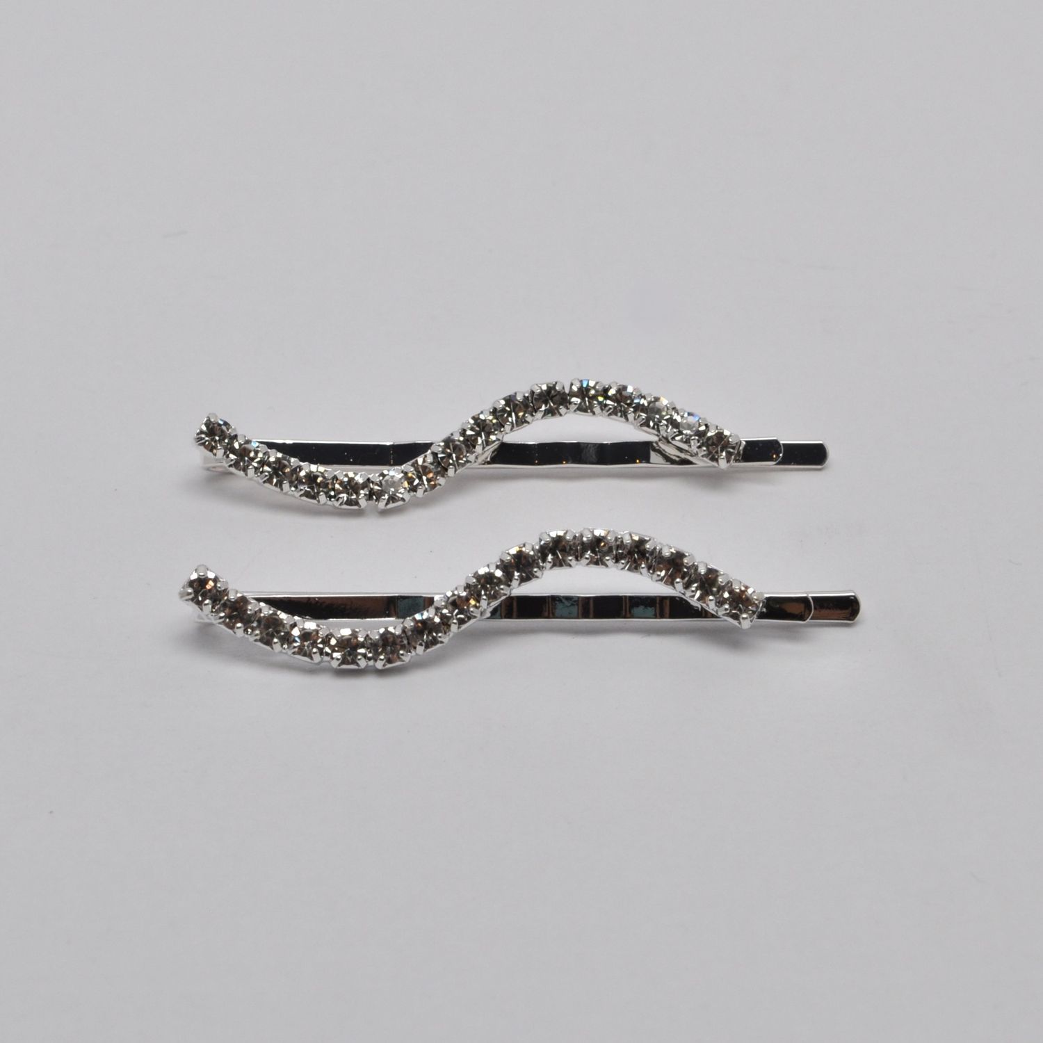 J0406H1S CRY/S WAVY STYLE BOBBY PINS