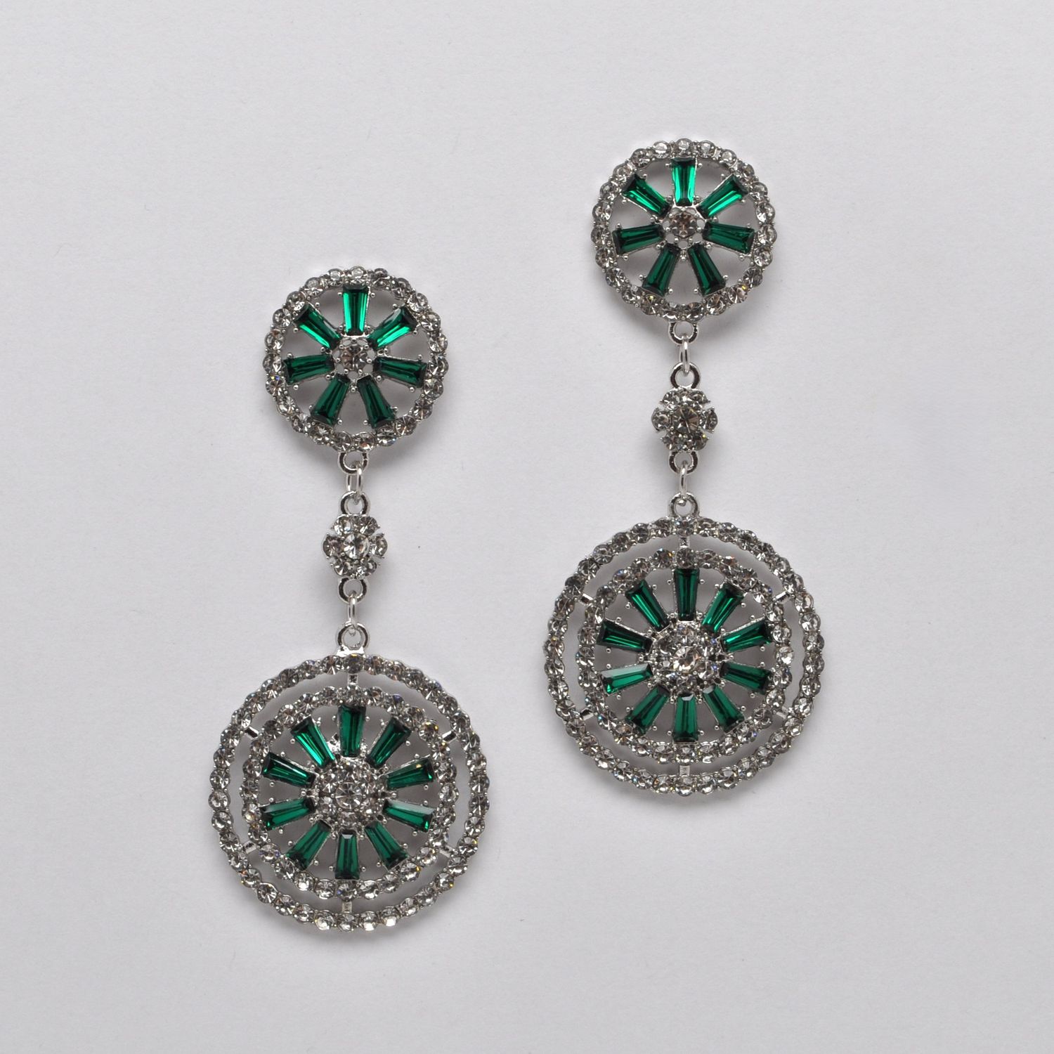 SI2115E18S1 EMRD/S LNKD ROUND SHP DNGL EAR