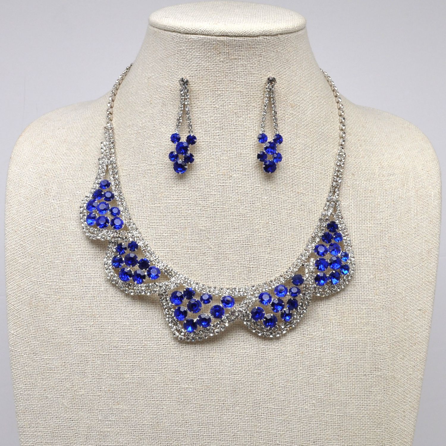 SX6013S12S1 SAPPH/SIL 5 SCALLOP CLUSTER SE