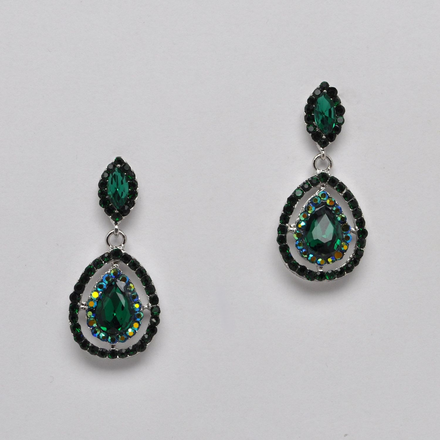 SI4852E18S  JET/BLK/G DBL MARQUISE AND TRDRP DANGLE ER