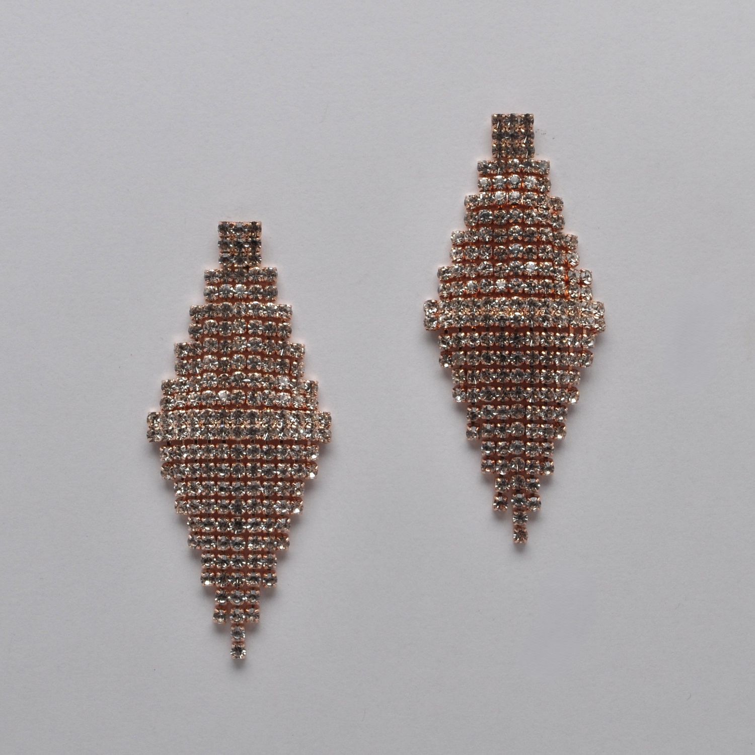 CC0012E1RG CLR/RG SML STNS TASSL ER